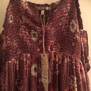 Light weight floral top with spaghetti straps
